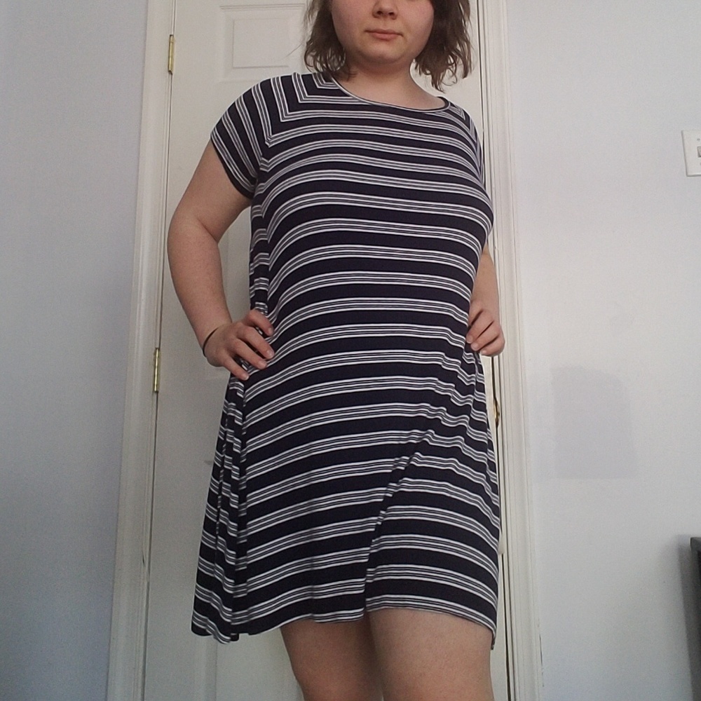 Old Navy Blue & White Ribbed Stripe Dress